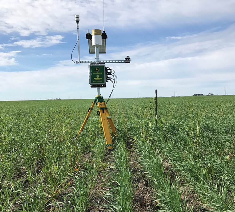 John Deere Field Connect weather station